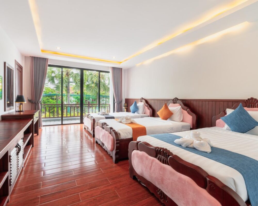 Family Suite with Balcony